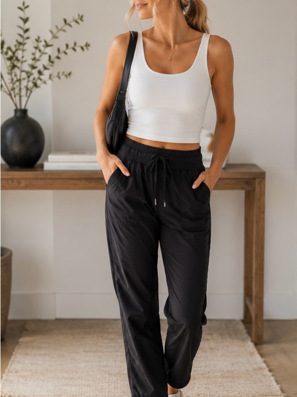 Shambhala 7/8 Drawstring Athletic Pants Size M Lululemon Style Pockets Cozy Chic
